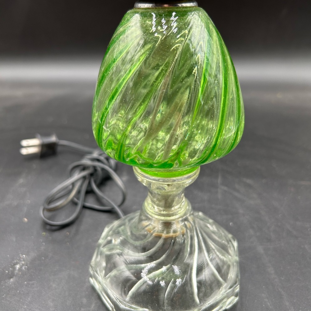 Green Glass Table Lamp - Picture 2 of 5